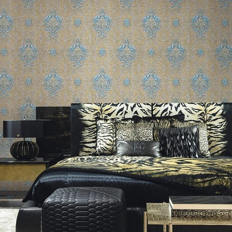 Roberto Cavalli Home No 8 - RC19010