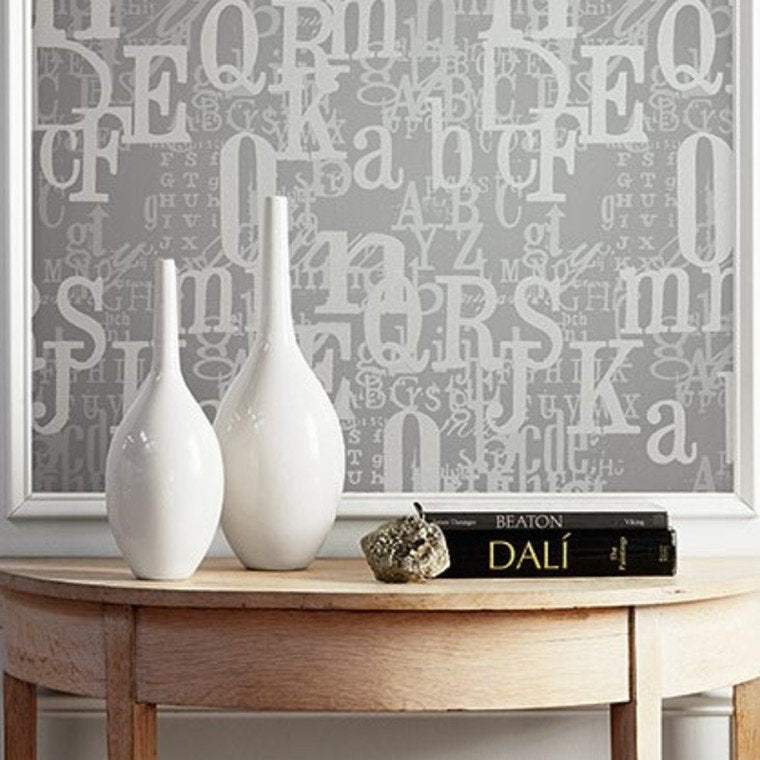 Closeup of a wallpaper showing its Contemporary, Monochrome pattern, color, and subtle texture.