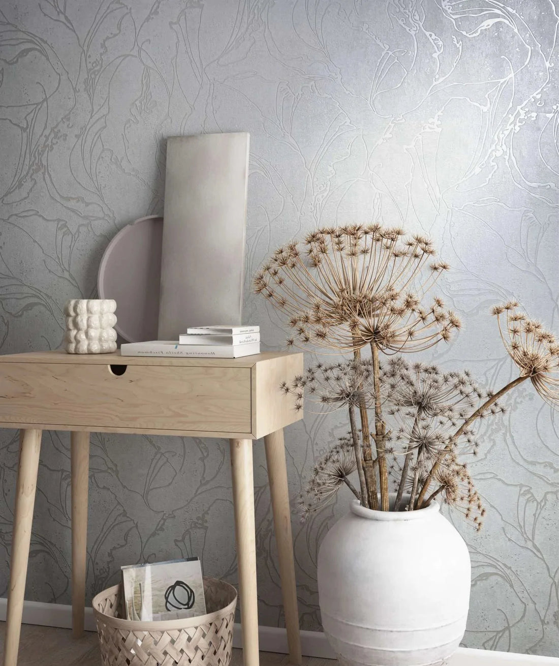 Marburg City Glow 34251 wallpaper with soft-white ground and light grey oversized leafy linework.