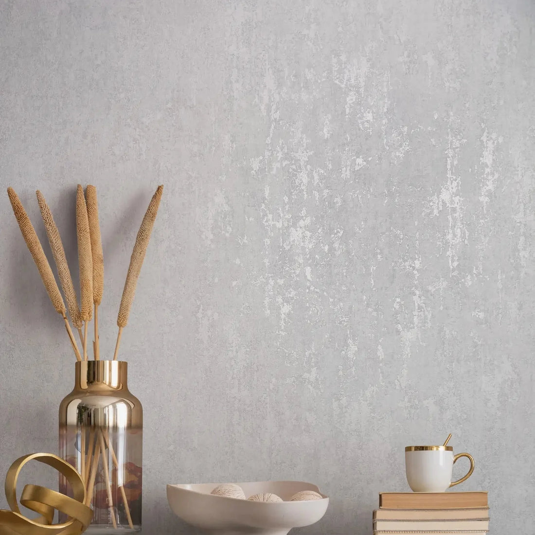 Marburg City Romance 35126 soft white plaster-effect concrete look non-woven wallpaper
