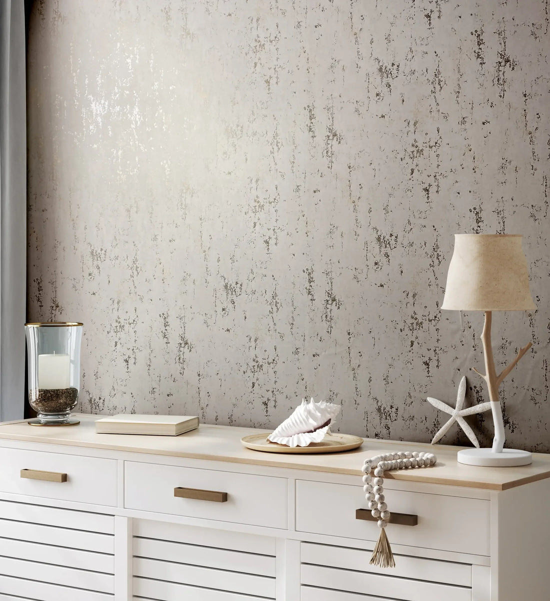 Marburg City Romance 35127 light grey concrete-look non-woven wallpaper