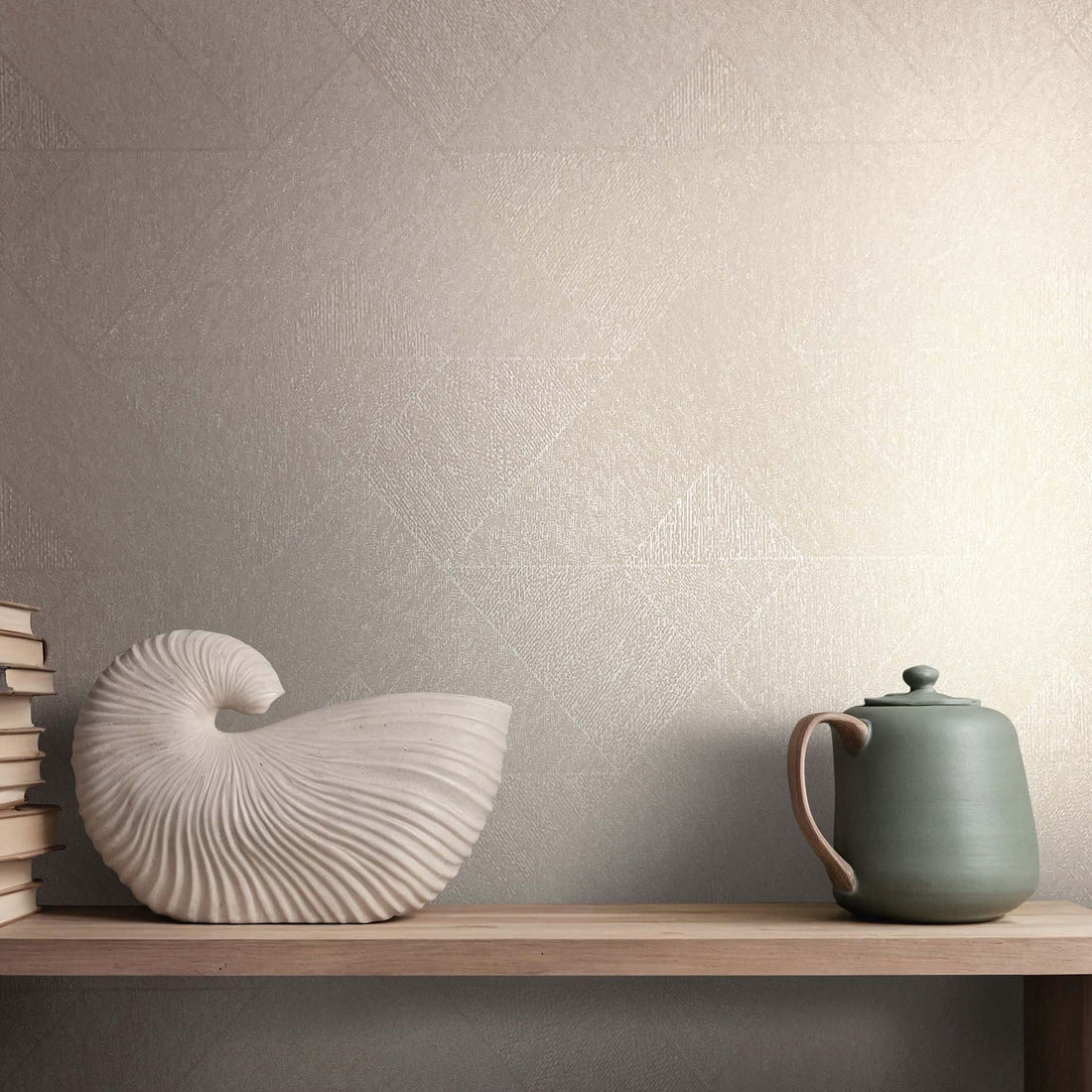 Marburg Naomi 82546 geometric beige wallpaper close-up with tonal polygonal blocks and fabric-effect texture