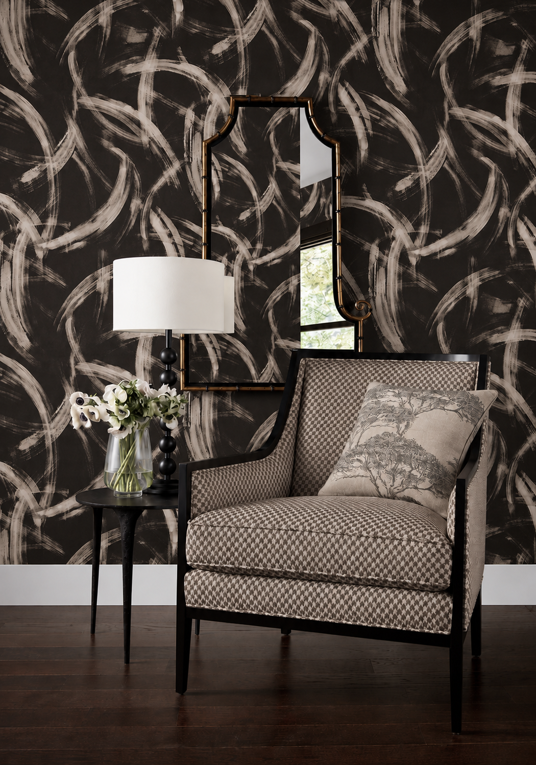 Thibaut Magnus in Brown T24447 – large painterly brushstrokes on a deep brown ground